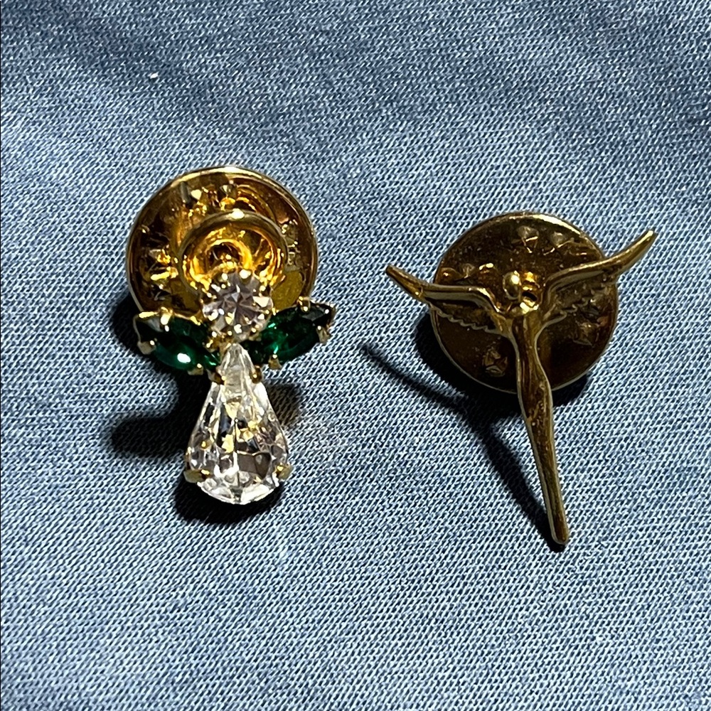 Avon Gold and Green Angel Brooch
